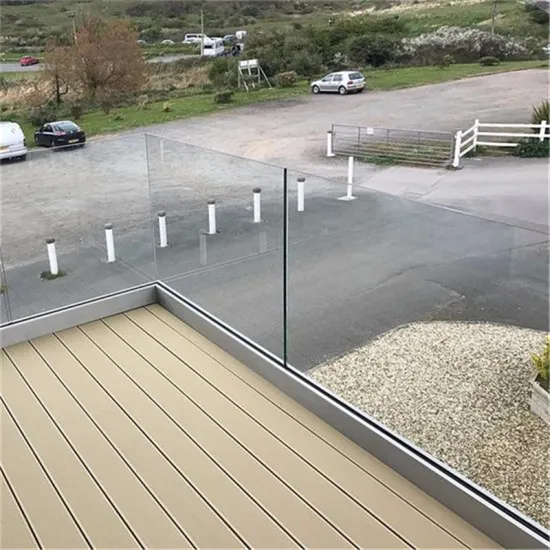 Ringhiera in vetro con canale a U in alluminio senza cornice per balcone